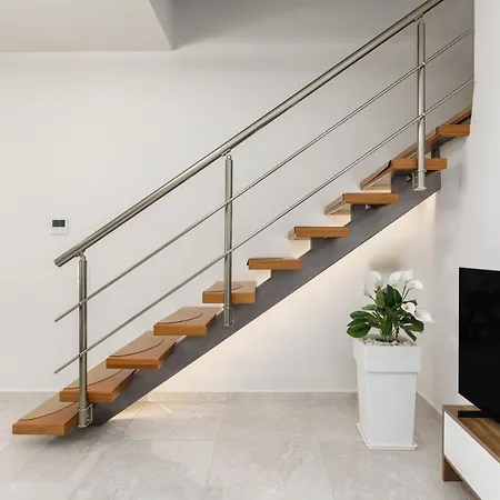 Вилла Renaissance Experience Village