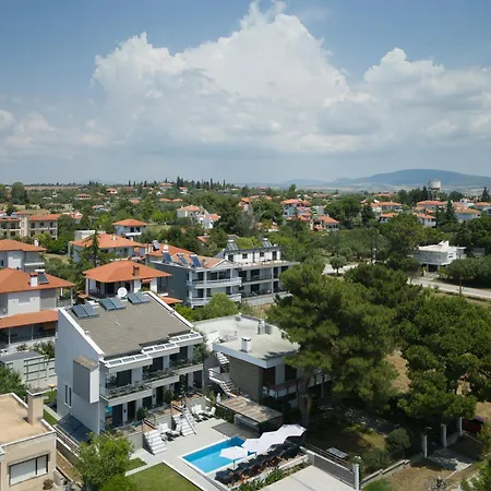 Renaissance Experience Village *