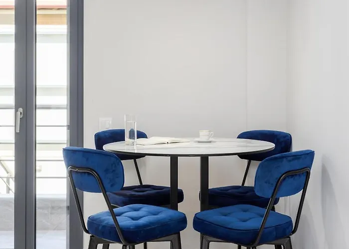 Renaissance Experience Village * Vergia